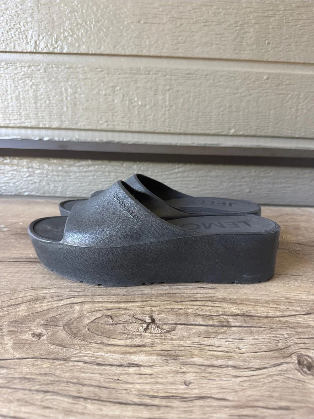 LEMON JELLY Women’s Black Platform Slide Sandals Minimal Elevated size 41 /US 10